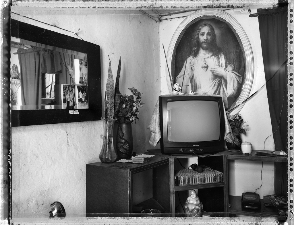 Cuba #32, Jesus and Buddha, Havana, 2001
